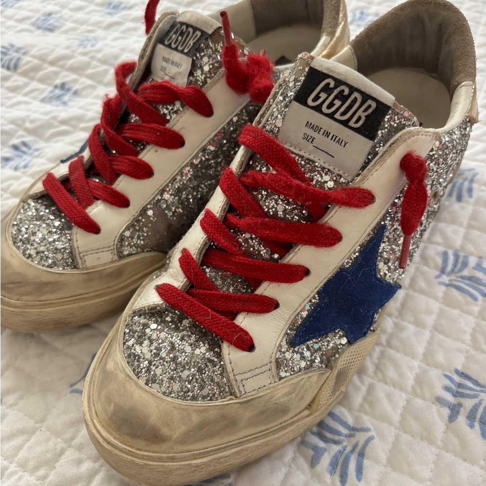 Golden Goose Silver Glitter Sneakers with Blue Star and Red Laces - Picture 2 of 4